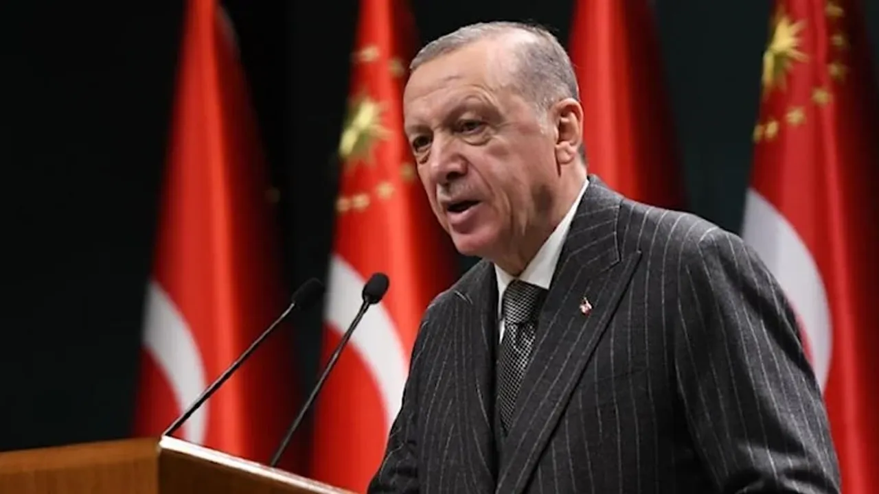 Erdoğan açıkladı: Esnaf için yeni kredi paketi ve öğrencilere ulaşım desteği