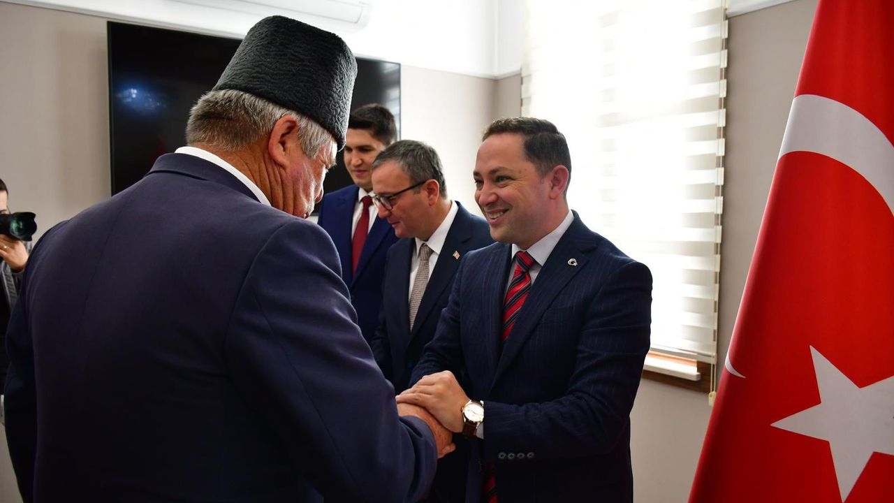 Kaymakam Kayabaşı tebrikleri kabul etti