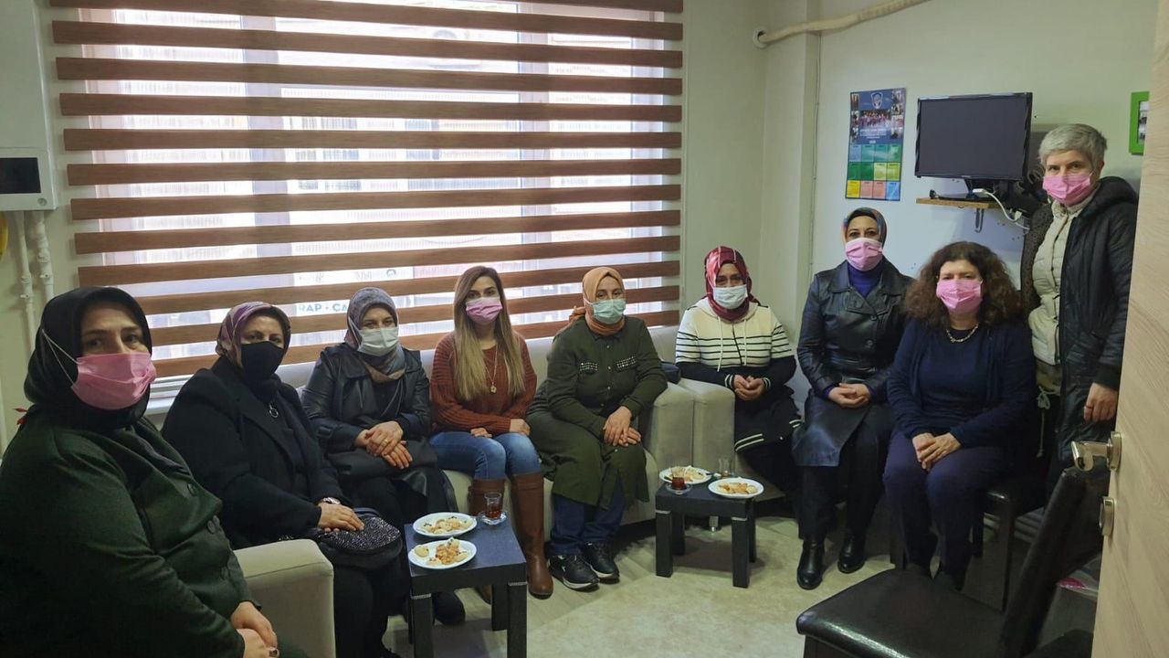 MHP'li kadınların gündemi: Kadına şiddet