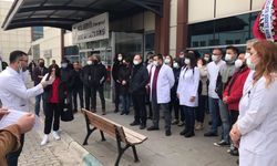 Hekimler 3 gün grevde: "Sağlığı ticarete, hastaları müşteriye, hastaneleri ticarethanelere..."