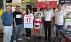 Galatasaraylı Elif Ece'ye Adaspor'dan destek