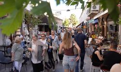 Festival otelleri doldurdu, esnafın yüzünü güldürdü