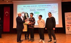 Bigalı öğrenci telif hakları afişiyle Türkiye birincisi oldu