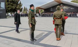 Şehitler Abidesi’nde Görkemli Tören