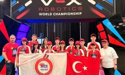 Biga Açı Koleji robotik takımı dünya şampiyonasından ödülle döndü