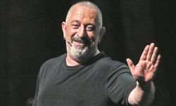 Cem Yılmaz Çanakkale'de Hastaneye Kaldırıldı