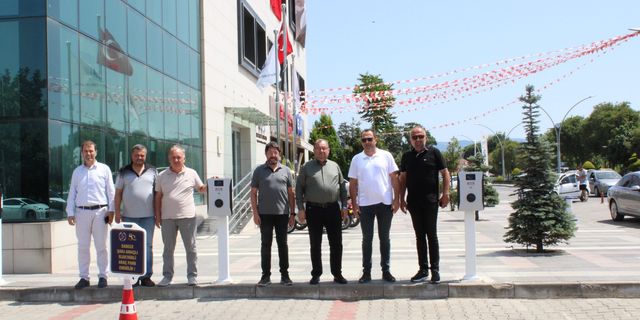 Elektrikli araç şarj istasyonu da Biga'ya...