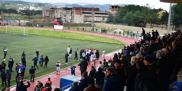 Bigaspor evinde geri döndü: Zirve yolunda dev adım