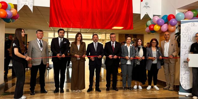 Biga İÇDAŞ Fen Lisesi bilimle şenlendi