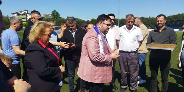 Biga Fenerbahçeliler Derneği'nden Bigaspor'a moral ziyareti