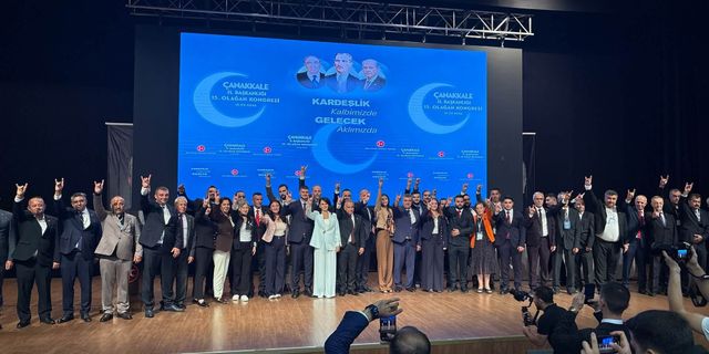 MHP Çanakkale İl Kongresi Yapıldı: Salih Altınkaya Güven Tazeledi