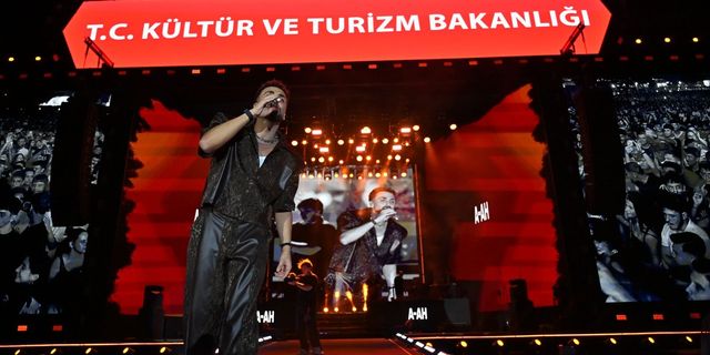 Çanakkale Kültür Yolu Festivali'nde Sefo Rüzgarı Esti