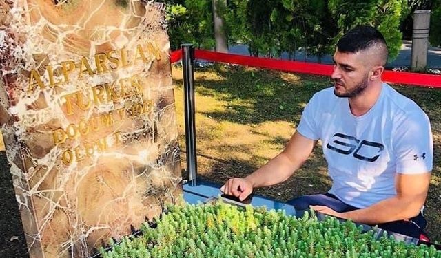 Başkan Altınkaya, Alparslan Türkeş'i andı