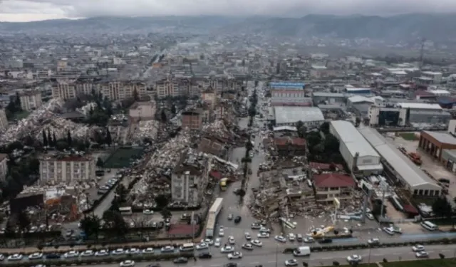 İki büyük depremle sarsıldık