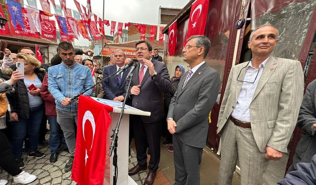 "Çocuklarımızın, torunlarımızın geleceği için mücadele ediyoruz"