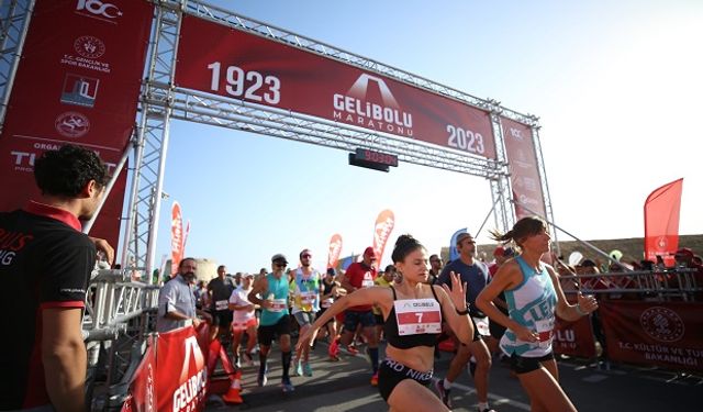Binlerce sporcu Gelibolu Maratonu'nda koştu!