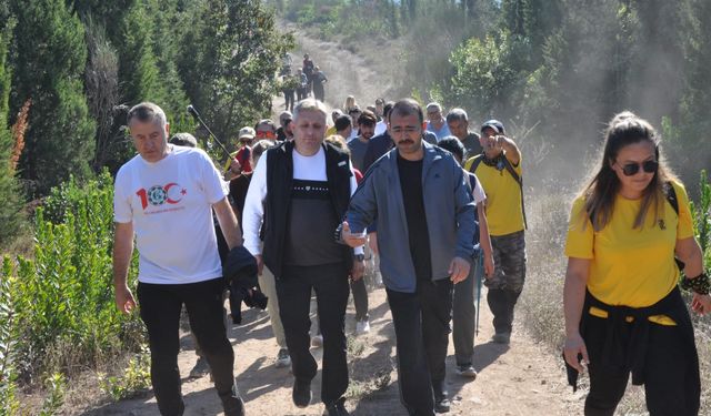 100'üncü yıl doğa yürüyüşü yapıldı