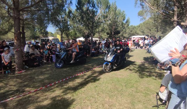 Motosiklet ve karavan tutkunları, Kozçeşme'de buluştular