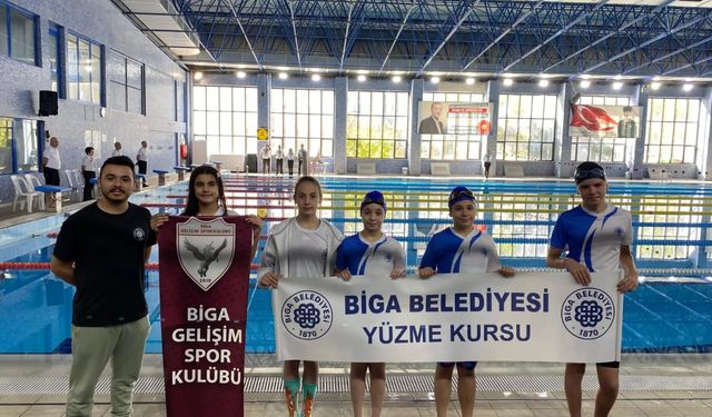 Bigalı yüzücüler başarıyla döndüler