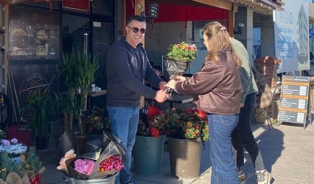 Çanakkale’de “Kokina Çiçeği” Satışında Patlama!
