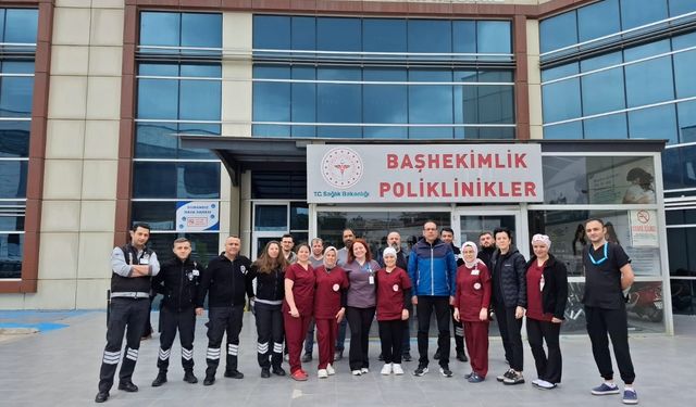 Biga Devlet Hastanesi'nden 1 Mayıs’ta anlamlı ziyaret