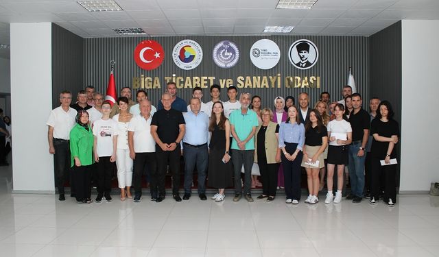 Başkan Şadan Doğan’dan LGS’de başarılı olan öğrenciler ödüllendirildi