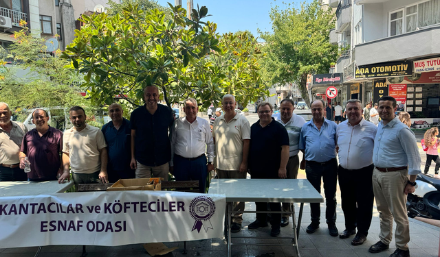 Başkan Özkan ve yönetiminden aşure hayrı
