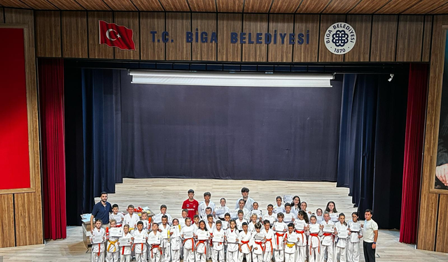 Biga Geçilmez Spor Kulübü’nden Kuşak Töreni ve Milli Başarı