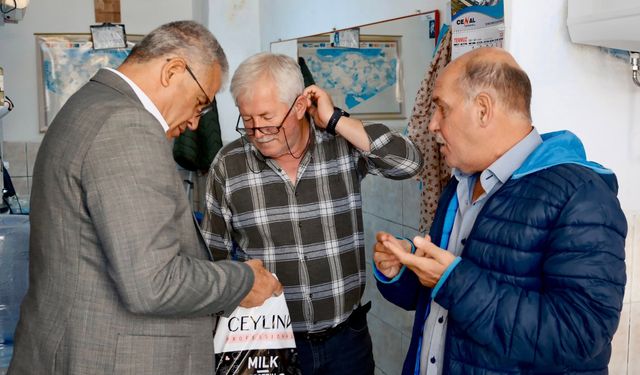 Karabiga Belediyesi'nden Berberleri Sevindiren Hediye