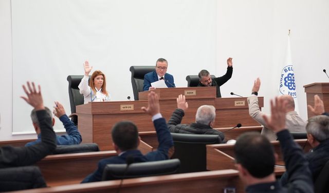 Su kesintisi meclis gündemine de geldi