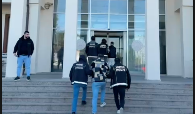 Biga’da 4 Adrese Eş Zamanlı Operasyon!