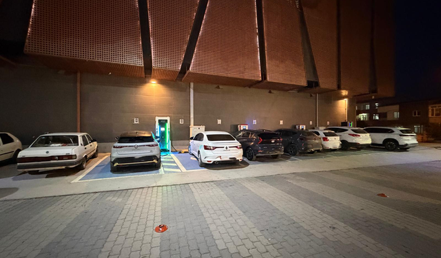 Şarj istasyonu duyarsızlığı tepki çekti!