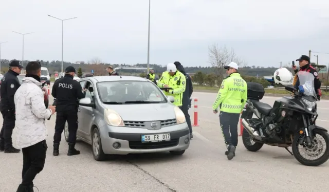 Bayramda trafik denetimleri artırıldı