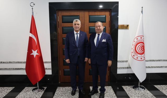 Başkan Şadan Doğan; Ticaret Bakanı Ömer Bolat ile görüştü: Gündem Serbest Bölge ve Liman…
