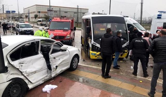 Çanakkale Orman Bölge Müdürü ve Eşi Kazada Yaralandı