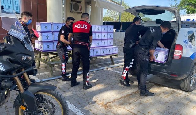 Biga polisinden Ramazan'da gıda desteği