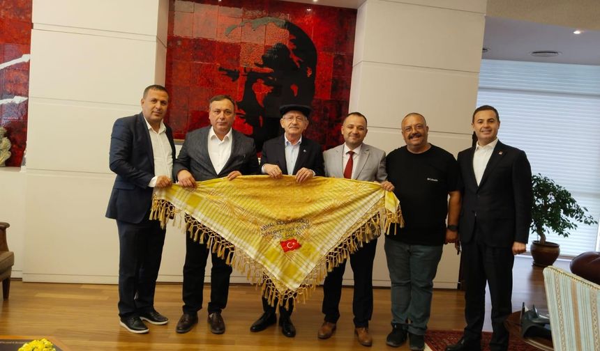 Devecilik Federasyonu'ndan Kılıçdaroğlu'na ziyaret
