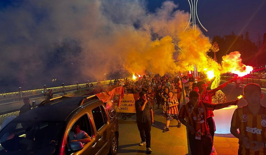 Bigalı Galatasaraylılar şampiyonluk yürüyüşü yaptılar