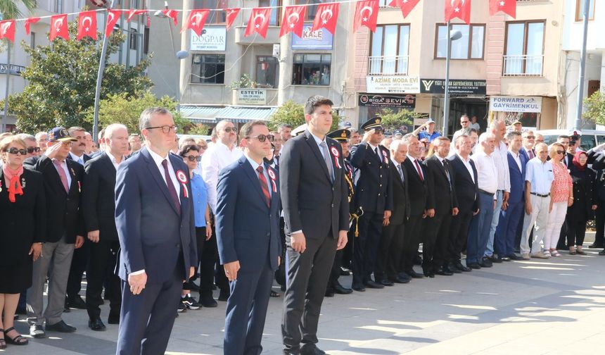 30 Ağustos Zafer Bayramı törenle kutlandı