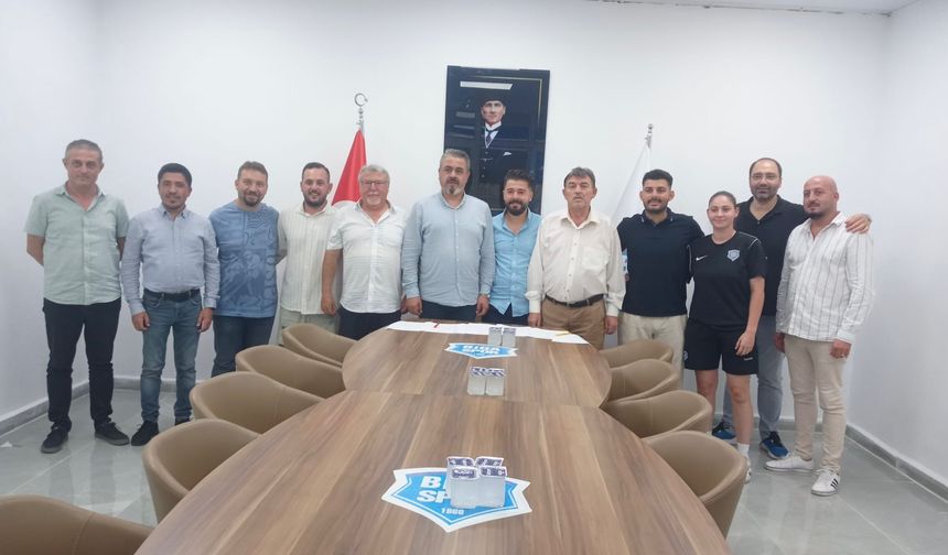 Bigaspor'da altyapı ve futbol okulunda yeni yapılanma