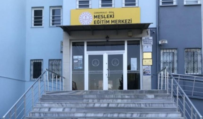 Biga Mesleki Eğitim Merkezi'nde kayıtlar başladı