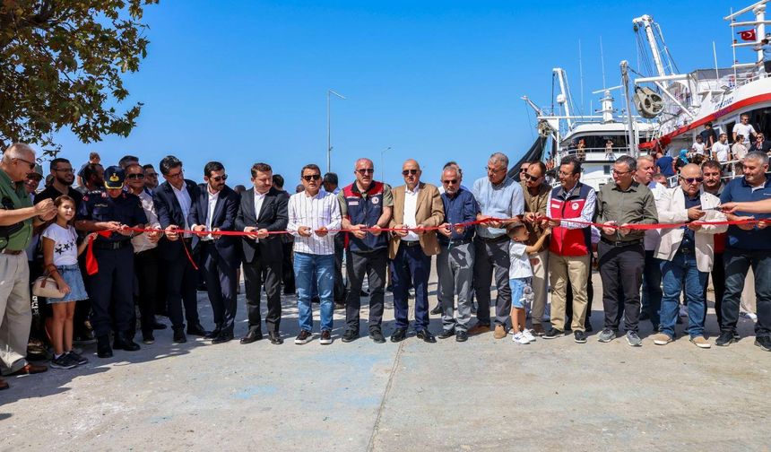 Çanakkaleli balıkçılar dualarla mavi sulara uğurlandı