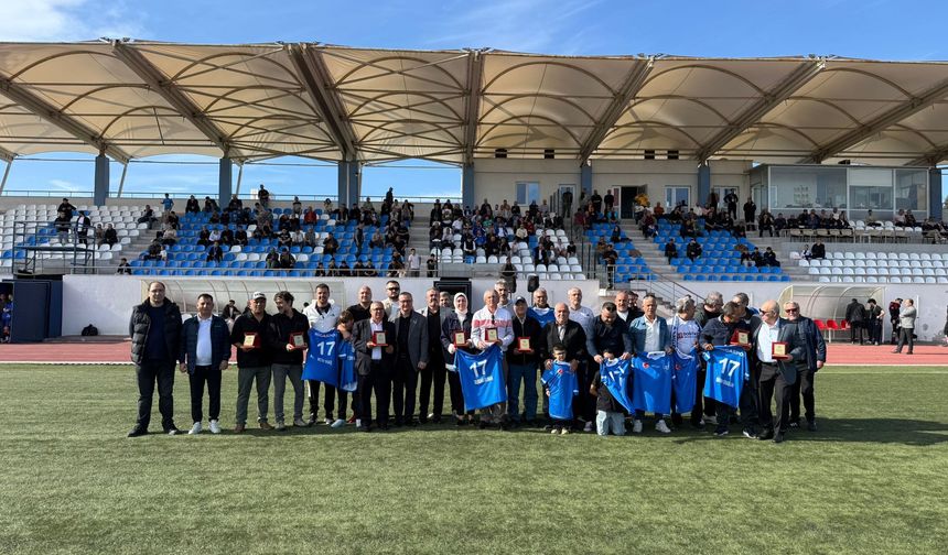 Bigaspor’dan Tarihi Günde Tarihi Galibiyet: 2-0