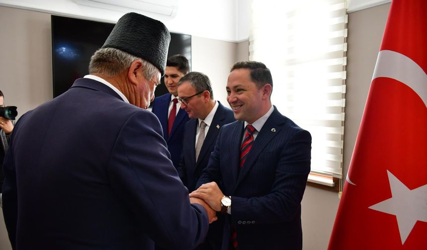 Kaymakam Kayabaşı tebrikleri kabul etti