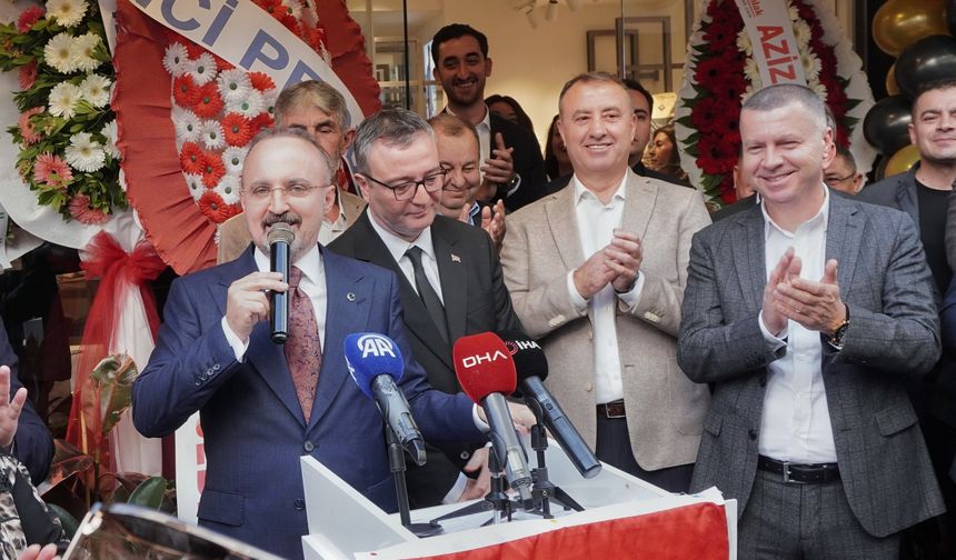 Bülent Turan'dan Biga'da miting gibi açılış: "Yatırımlara sahip çıkın!"