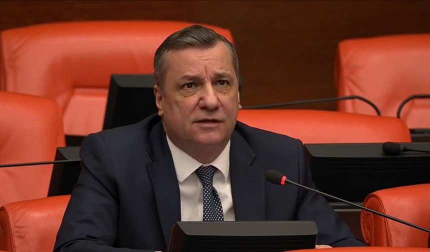 Özgür Ceylan Meclis’te Uyardı: "Köylü, Tefecilerin Kölesi Haline Geliyor"