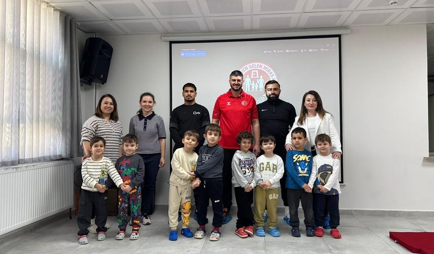 Minikler Ata Sporu Güreşle Tanıştı: Biga’da Kültürel Miras Buluşması