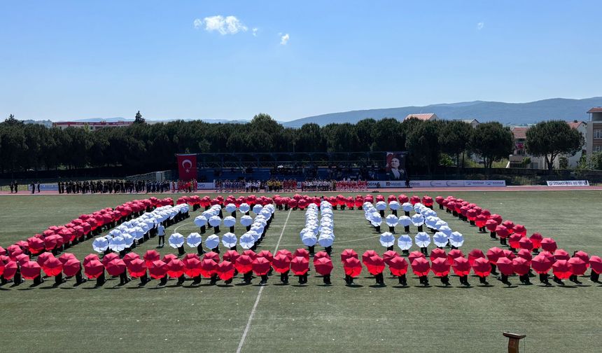 Biga'da 19 Mayıs coşkuyla kutlandı