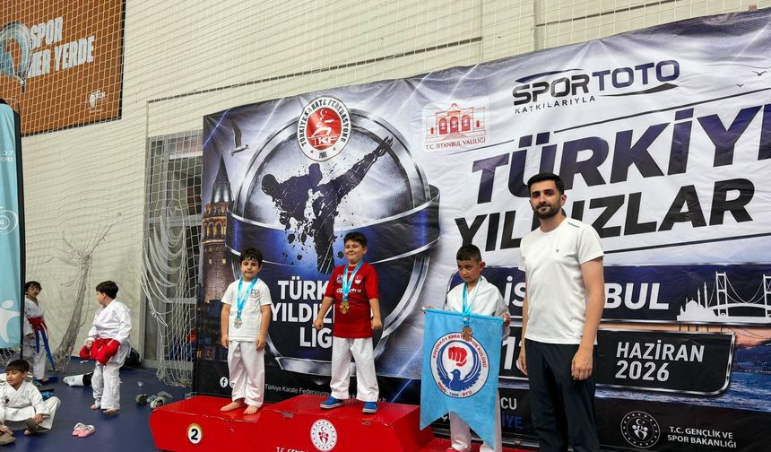 Çınar Torlak Türkiye Karate Ligi'nde birinci oldu