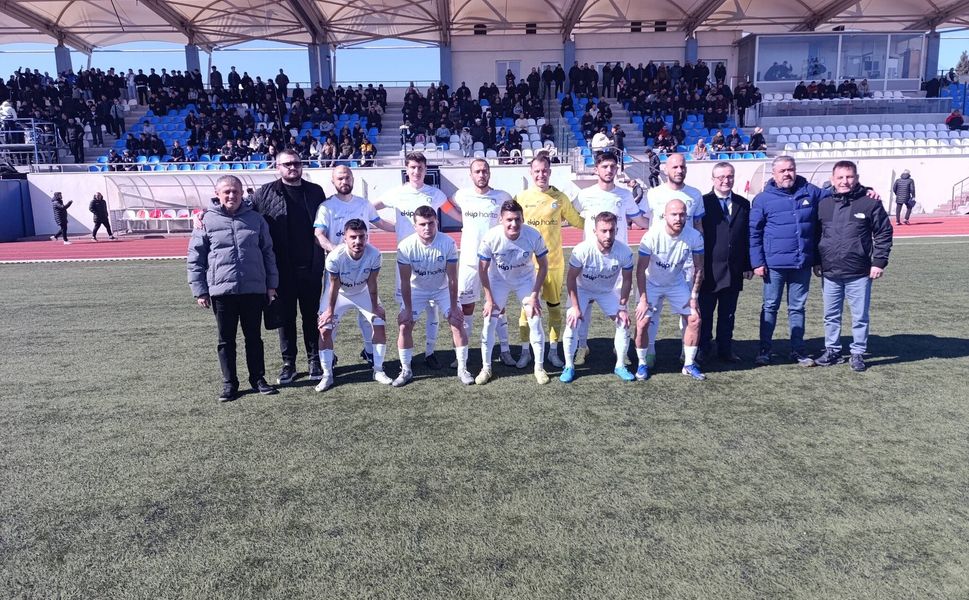 Bigaspor 10 kişi kaldı, hakemin kararları tartışma yarattı